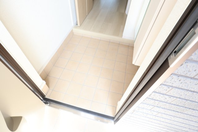 アネモスヒルズ天理Ⅰの玄関