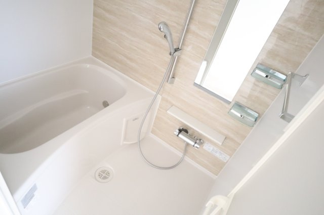 アネモスヒルズ天理Ⅰの浴室