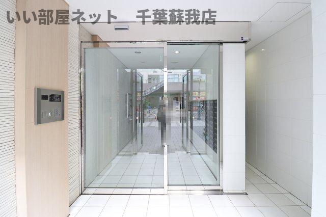 ＧＲＡＳＳ　ＳＱＵＡＲＥ六番館のエントランス|安心オートロック付き！