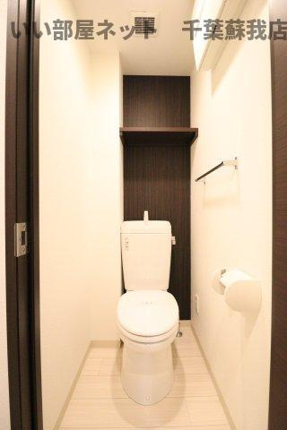 ＧＲＡＳＳ　ＳＱＵＡＲＥ六番館のトイレ|落ち着いた色調のトイレです