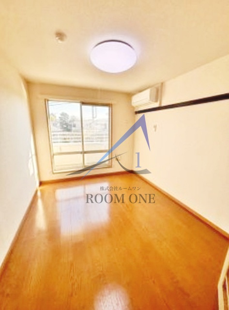 Ｊｏｕｌｅ（ジュール）の居間・リビング|洋室のお部屋です。