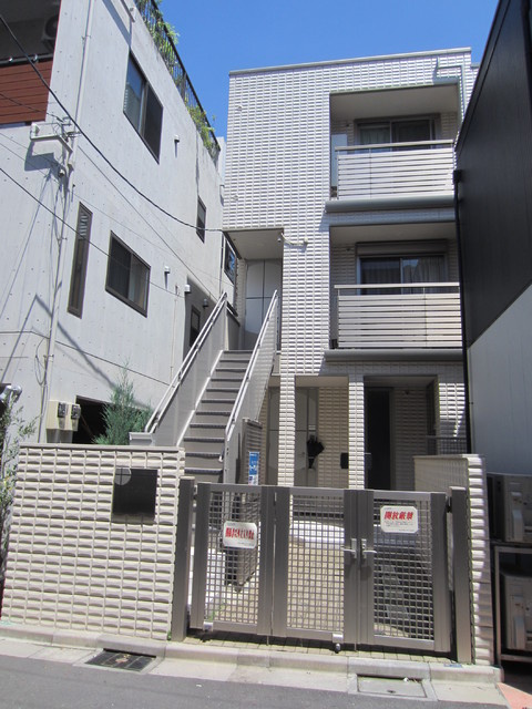 メゾン文京関口Ｋ．Ｋのエントランス|★商店街至近の好立地★