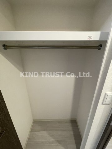 プレサンス大阪同心メゾヴィータの収納|こまごまとしたものを収納できそうですね