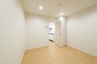 【洋室】 | シャンティ八柱