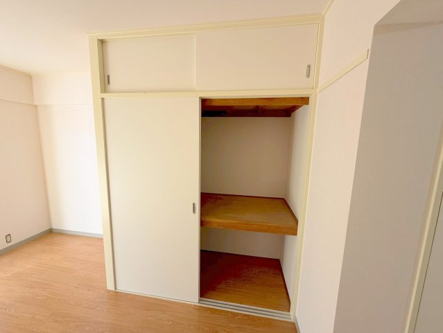 グランドール立川の収納