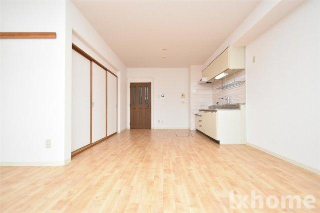 ディアコート真砂の居間・リビング|ゆったり過ごせるリビングです