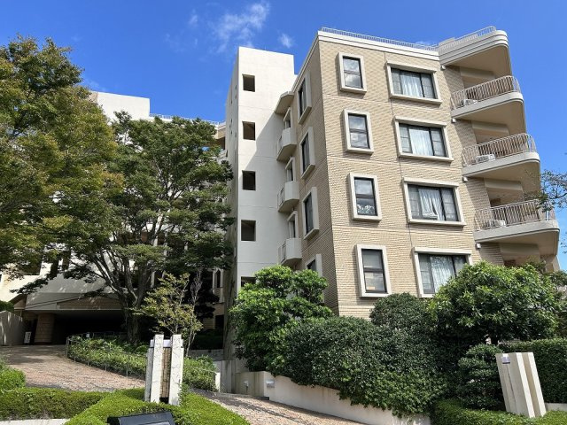 パークヴィラあたがわ壱番館の画像