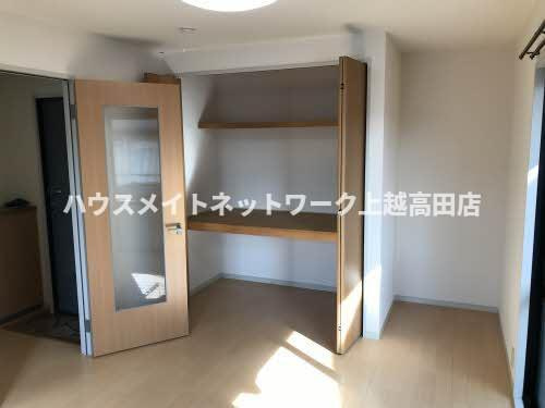 プラティーヌメゾンの内装|洋室