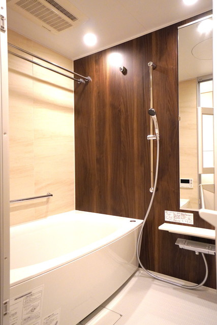 アヴァンカーサ町屋の浴室|※写真は同タイプ住戸です。