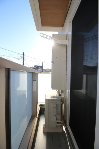 クレインレジデンス世田谷のバルコニー|外干し可能なバルコニー♪