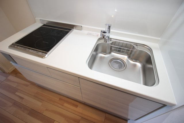 クレインレジデンス世田谷のキッチン|2口IHコンロのシステムキッチン♪