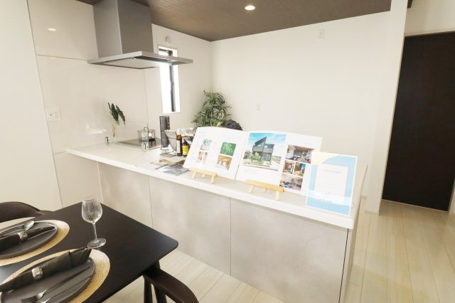 郡山市片平町字釜場　　　　　　小山田小学校、郡山第６中学区のキッチン