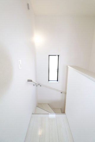 郡山市片平町字釜場　　　　　　小山田小学校、郡山第６中学区の内装