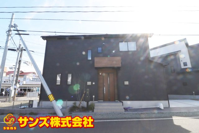 郡山市片平町字釜場　　　　　　小山田小学校、郡山第６中学区の外観|北側から見た外観