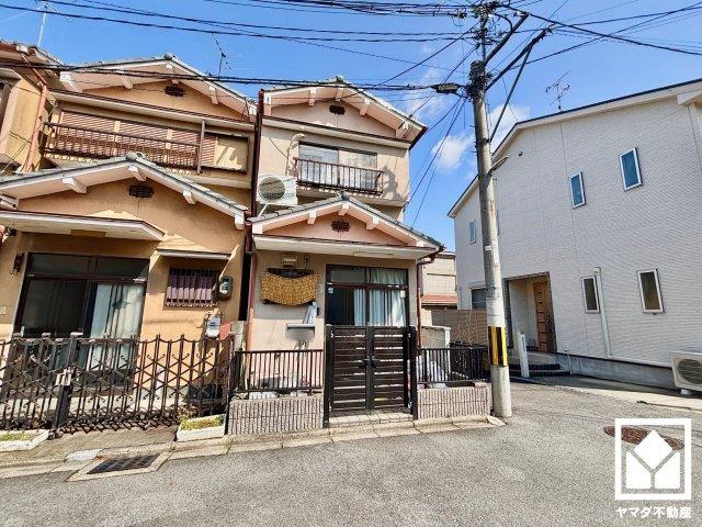 伏見区深草大亀谷西久宝寺町の外観