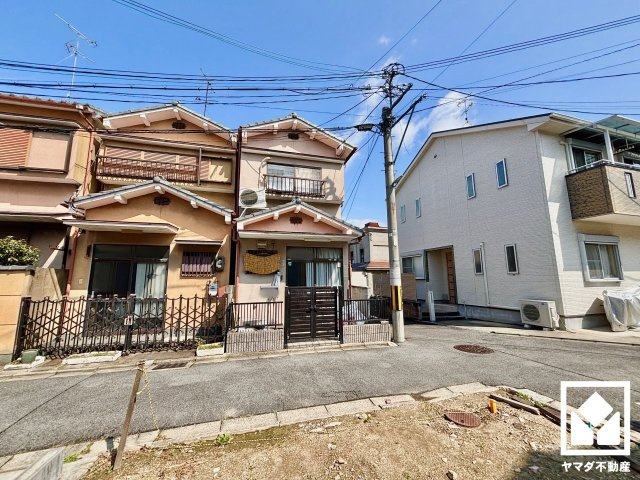 伏見区深草大亀谷西久宝寺町の外観