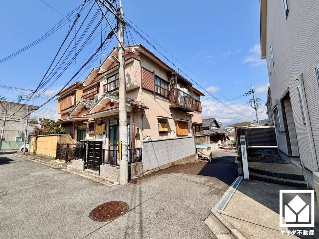 伏見区深草大亀谷西久宝寺町の外観