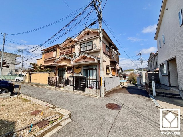 伏見区深草大亀谷西久宝寺町の外観