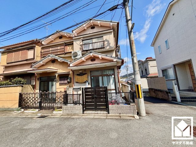 伏見区深草大亀谷西久宝寺町の外観