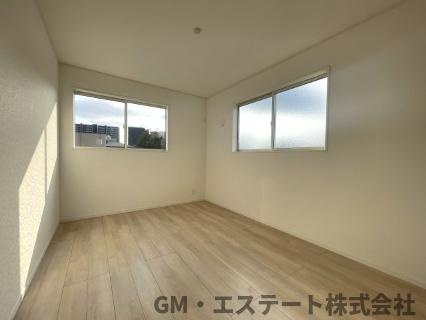 宮崎市永楽町　新築住宅（第1-1号棟）の洋室