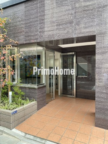 エスレジデンス日本橋浜町のエントランス