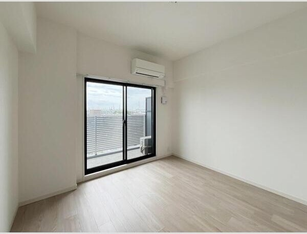 S-RESIDENCE堺浜寺broadの洋室