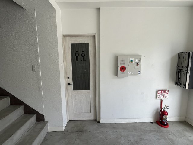 大阪市北区浪花町の店舗事務所のトイレ