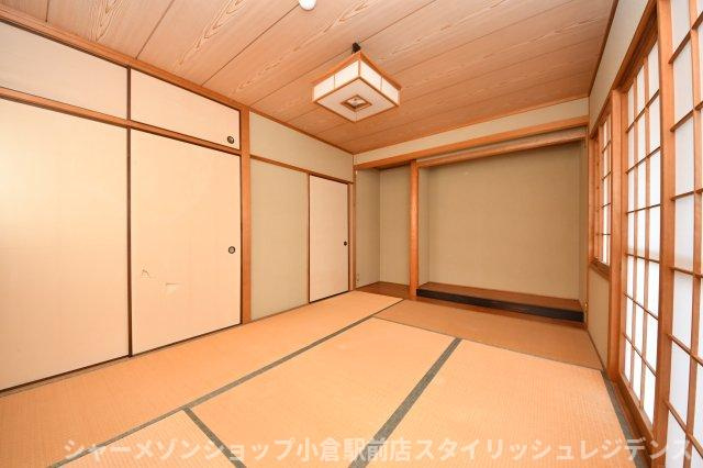メゾンモンブラン富野台・壱番管C棟の和室