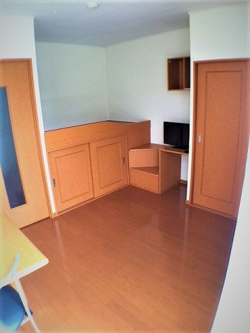 【居間・リビング】 | レオパレス創 | 画像8