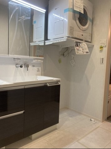 【内観：施工例】の画像
