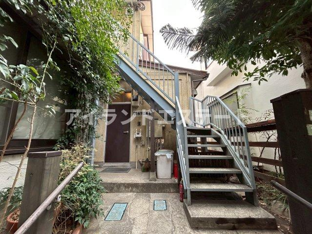 ハウス松下　駅近　最上階　リノベーション済み　のエントランス