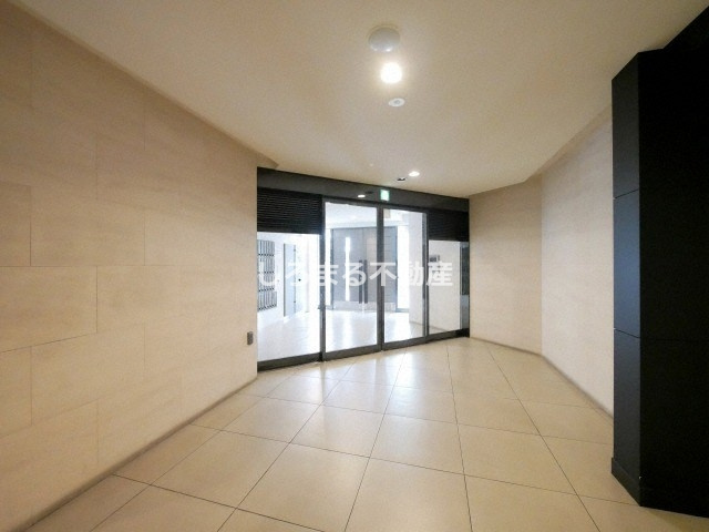  エスライズ日本橋のロビー