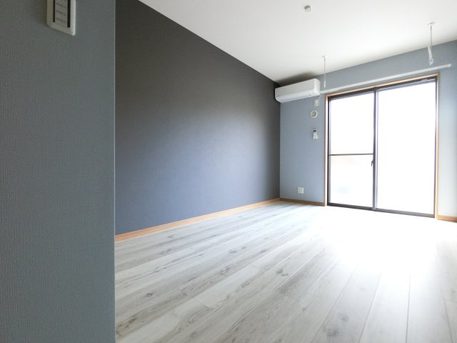 BLUE MARINE HONCHIBAの居間・リビング