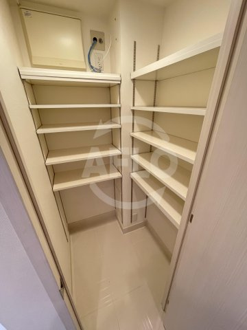 プラウド堀江公園の収納|プラウド堀江公園　シューズボックス