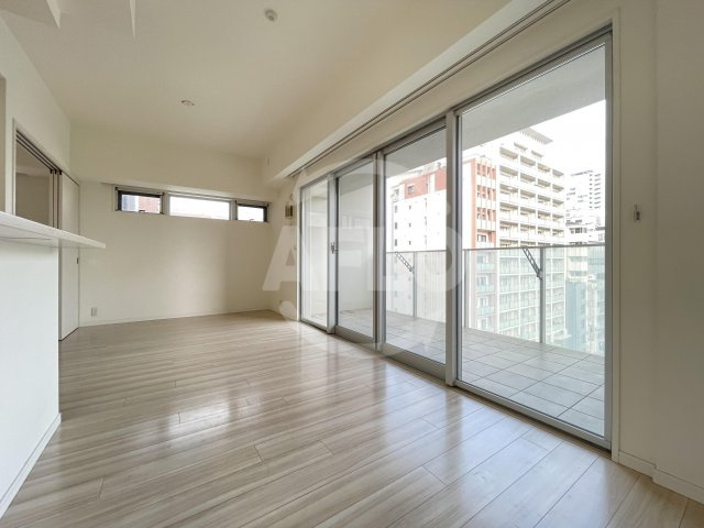 プラウド堀江公園の居間・リビング|プラウド堀江公園　　リビング