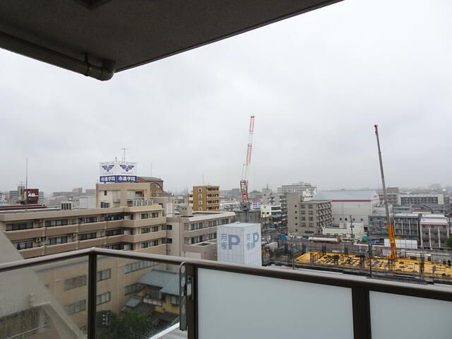 ステーション・タワー・ウラヤスの展望