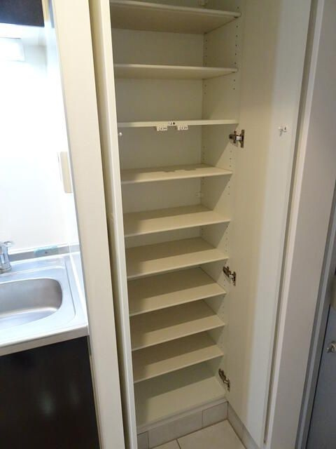 ステーション・タワー・ウラヤスのその他