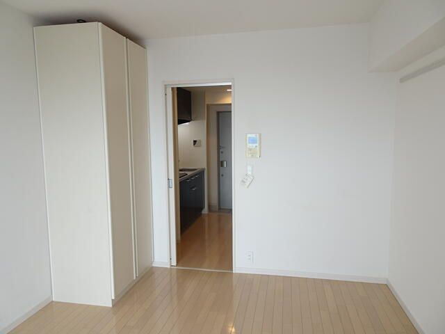 ステーション・タワー・ウラヤスの寝室