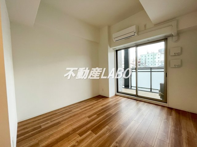 S-FORT大正リヴィエールの寝室