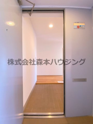 【内装】 | 　コモンシティ星田アステージ8号棟 | 内装は落ち着いています