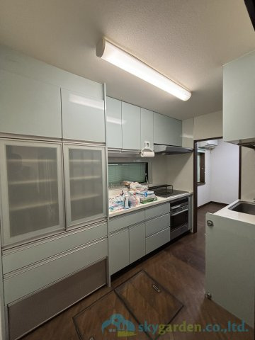 平塚市広川　中古戸建のキッチン