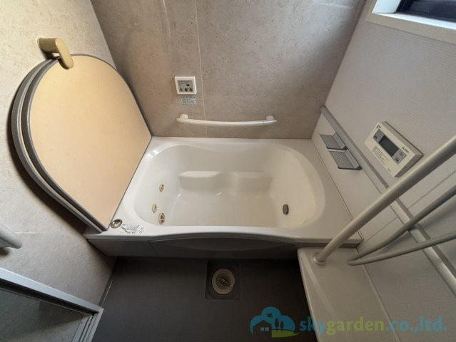 平塚市広川　中古戸建の浴室