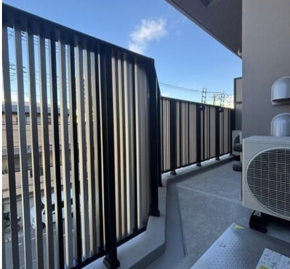 スプランディッド大島のバルコニー