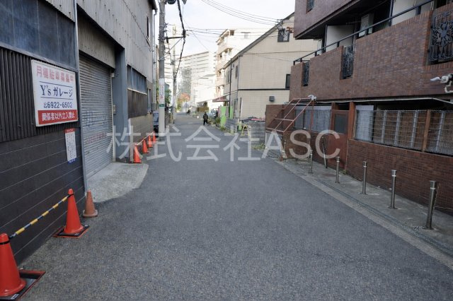 シャトー京橋の洋室
