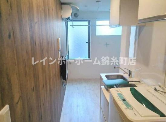 Mahalo Terrace雷門