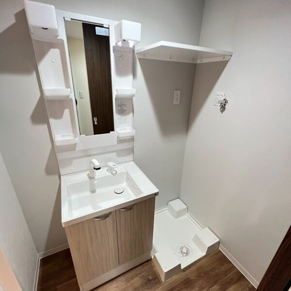 ONLYONE布施の洗面所