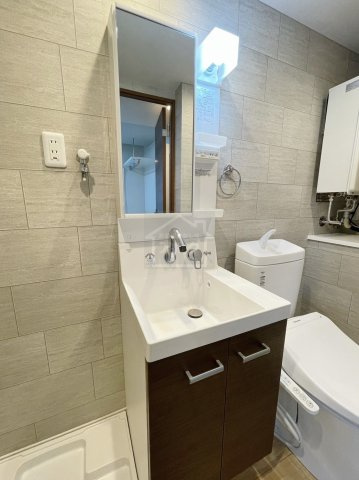 杉並区阿佐谷南３丁目の賃貸マンションの独立洗面台