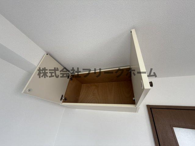 小金井市中町３丁目の賃貸マンションの収納