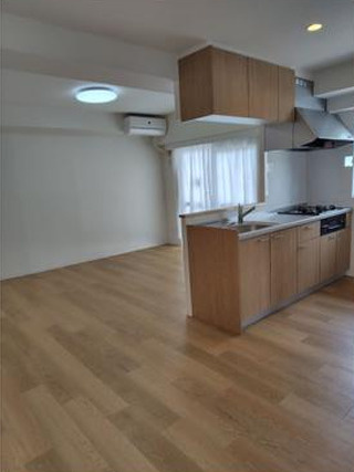 秀和マンションの居間・リビング