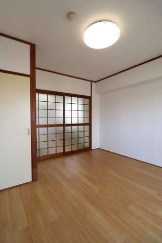 クリオハイムの洋室